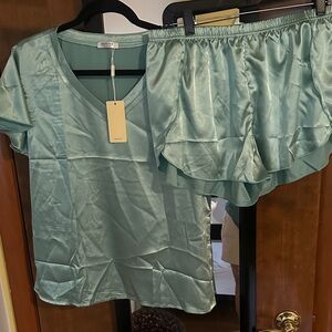 NWT Seafoam Satin V-Neck Top & Ruffle Shorts Pajama Set